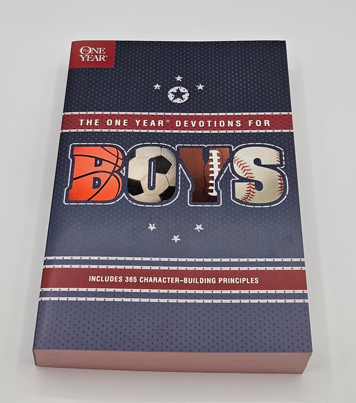 The One Year Devotions for Boys: 365 Daily Bible Stories and Faith Lessons for Ages 8–12. Cover Book