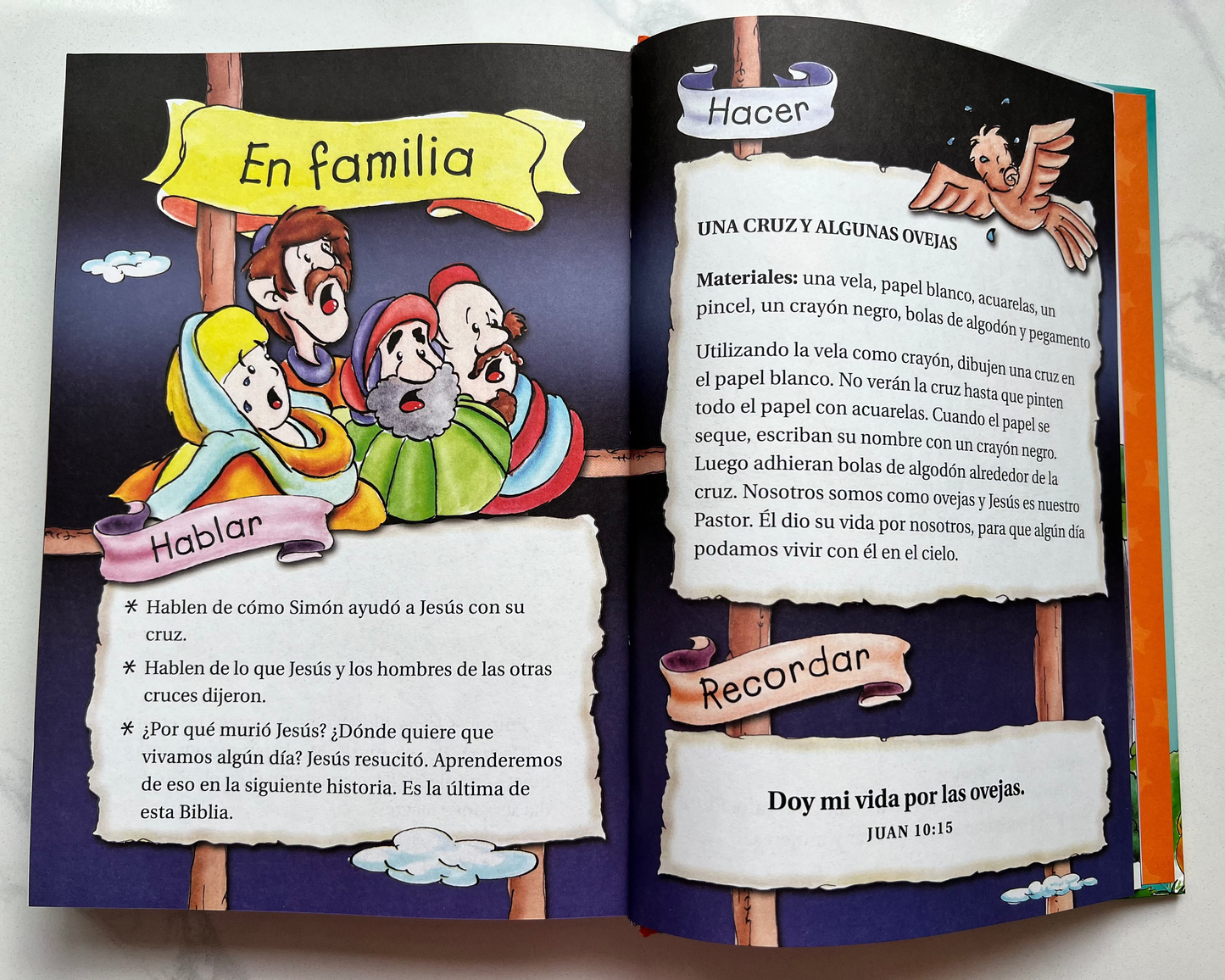 Interior spread of La Biblia Preescolar – Spanish Christian hardcover Bible for preschoolers ages 3–5 with colorful illustrated stories