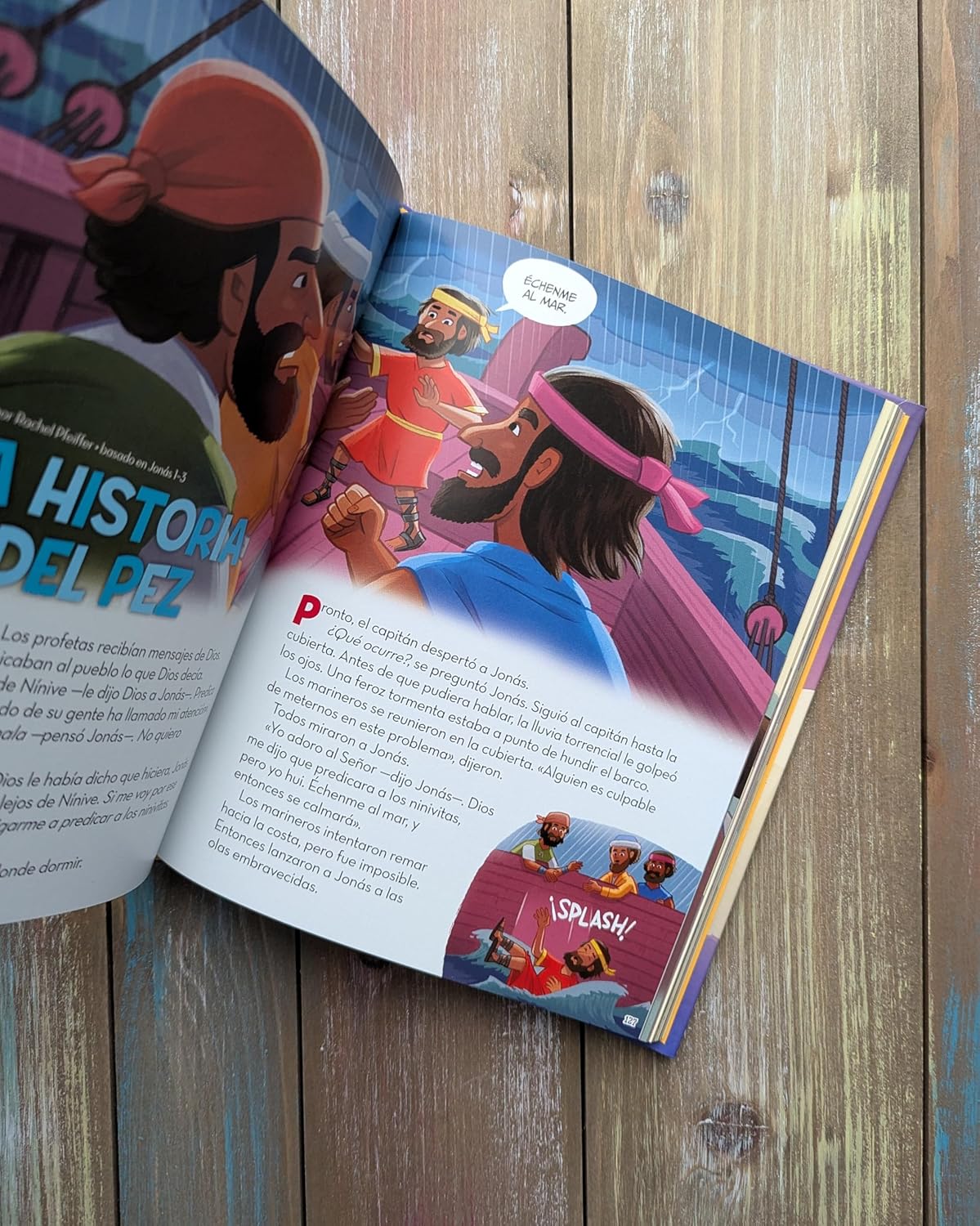 Interior spread of Cuentos Bíblicos para Leer una y Otra Vez – Read Again and Again Bible Storybook in Spanish with colorful illustrated stories for kids ages 3–7