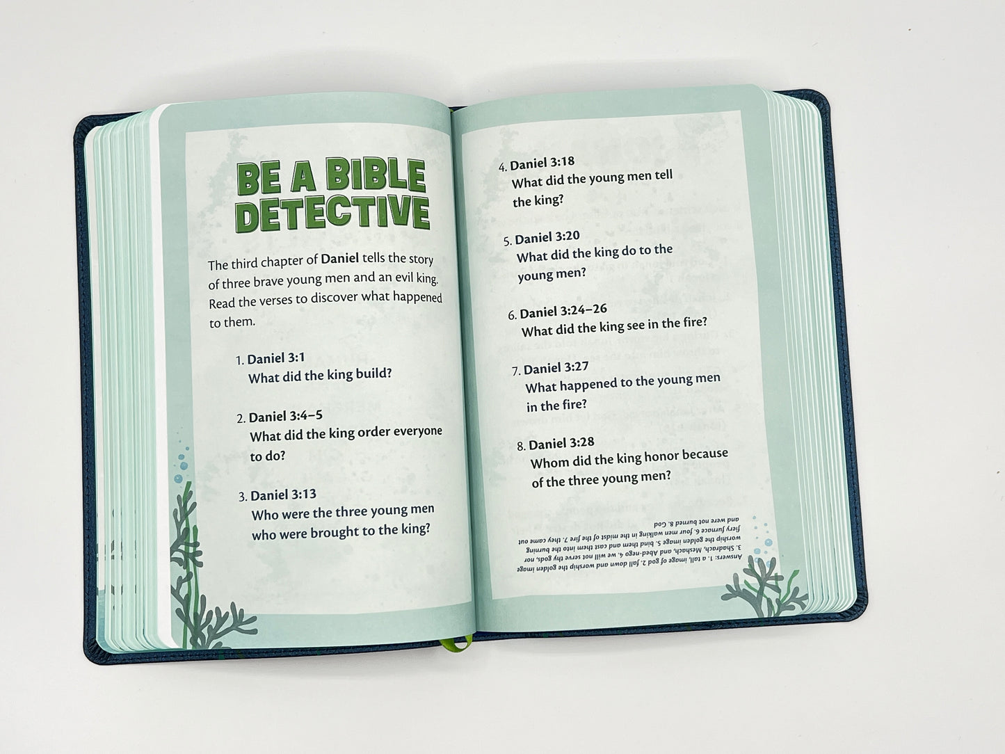 KJV Easy-for-Me Bible for Early Readers – Deep Blue LeatherTouch